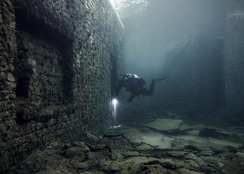 Divers Explored This Infamous Flooded Prison And Discovered A Dark History Hidden Within Its Wall